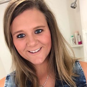 Meet your Posher, Paige